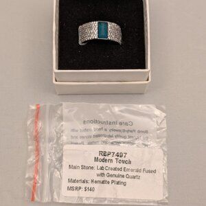 Brand New -- Bomb Party -- Modern Touch -- Size 5 -- (RBP7497)